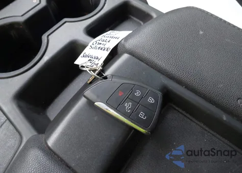 2022 Chevrolet Silverado 1500 2Wd Short Bed Custom z USA, uszkodzony, nr VIN 1GCPABEK1NZ558332